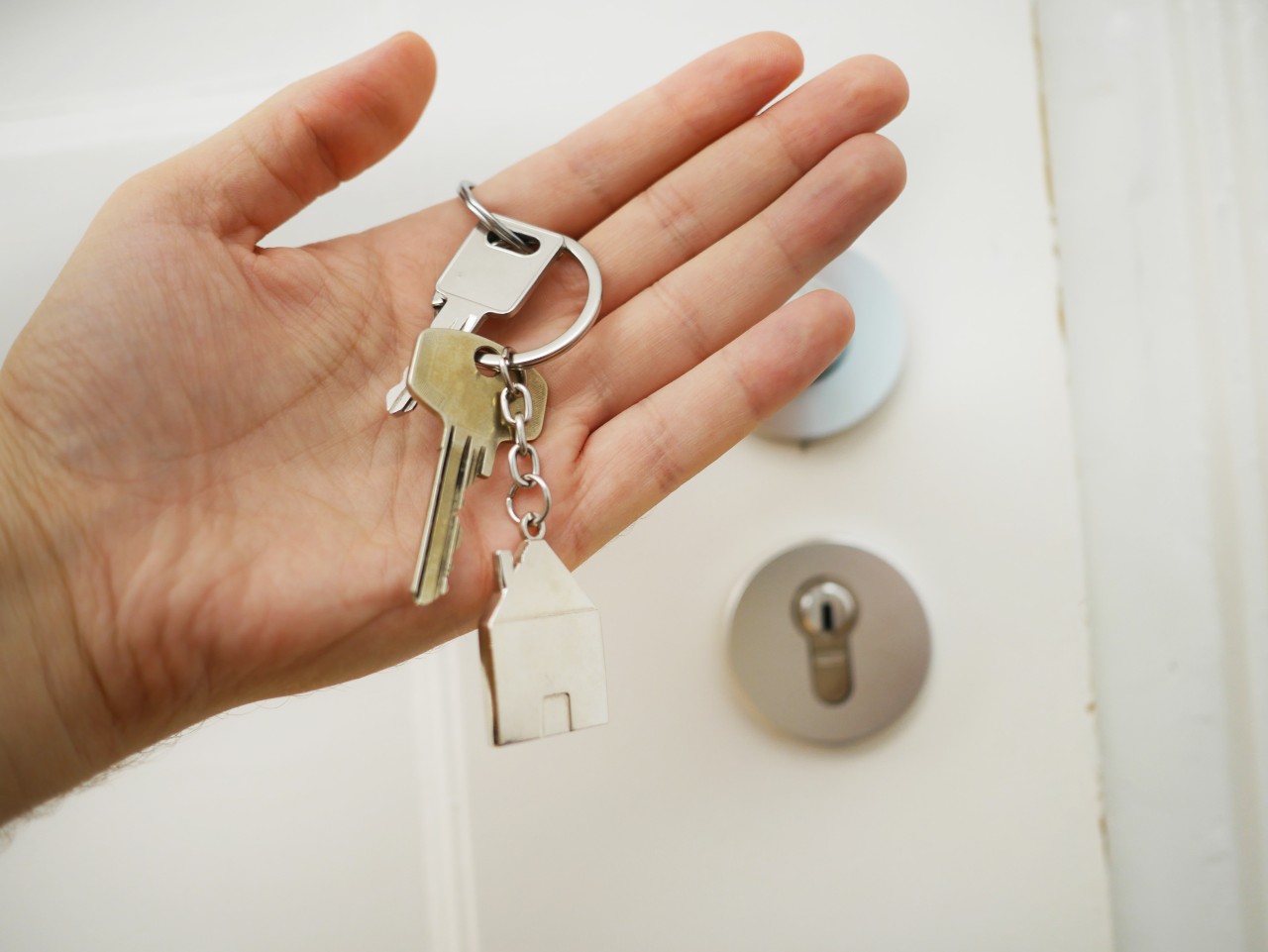 door-key-for-rental-property